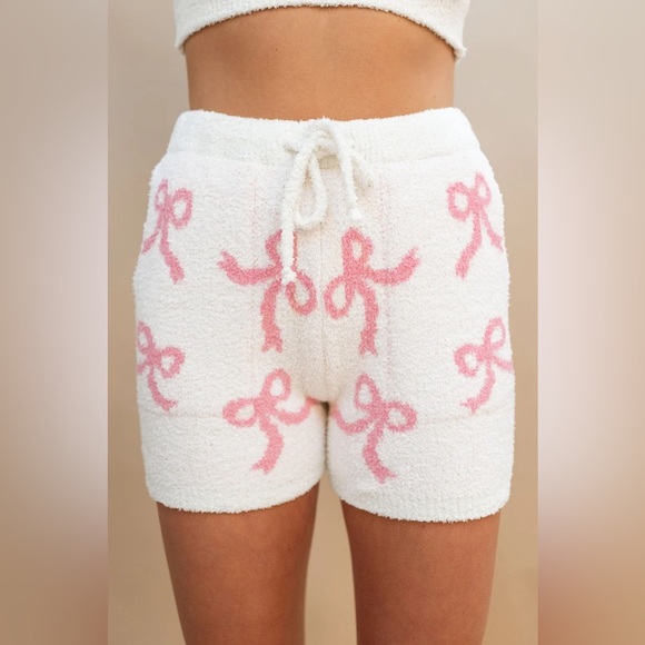 Comfy Luxe High Waisted White & Pink Bow Print Loungewear Shorts Womens Size M/L - Picture 1 of 10